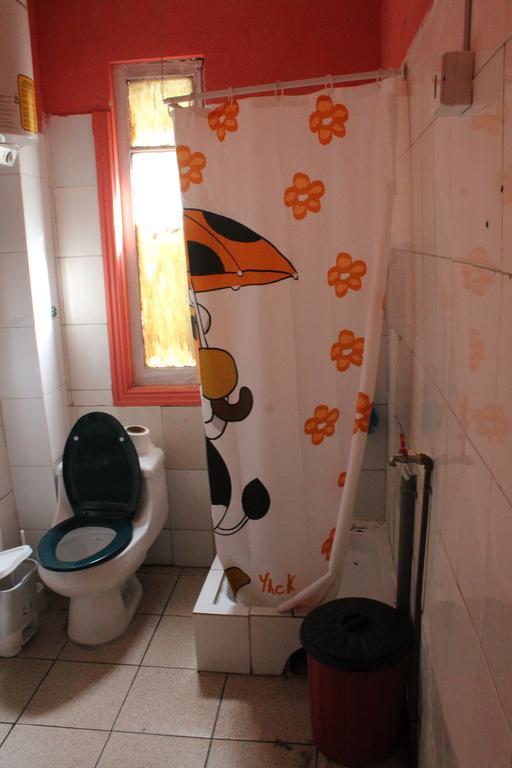 Hostal Barrio Brasil Santiago Exterior photo